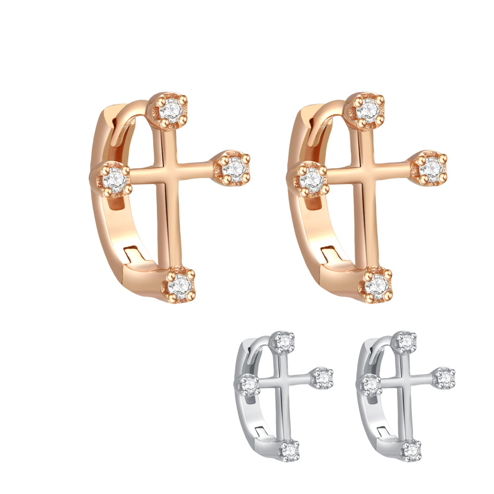 Gift-Ready Shine – Platinum-Plated Moissanite Huggie Earrings
