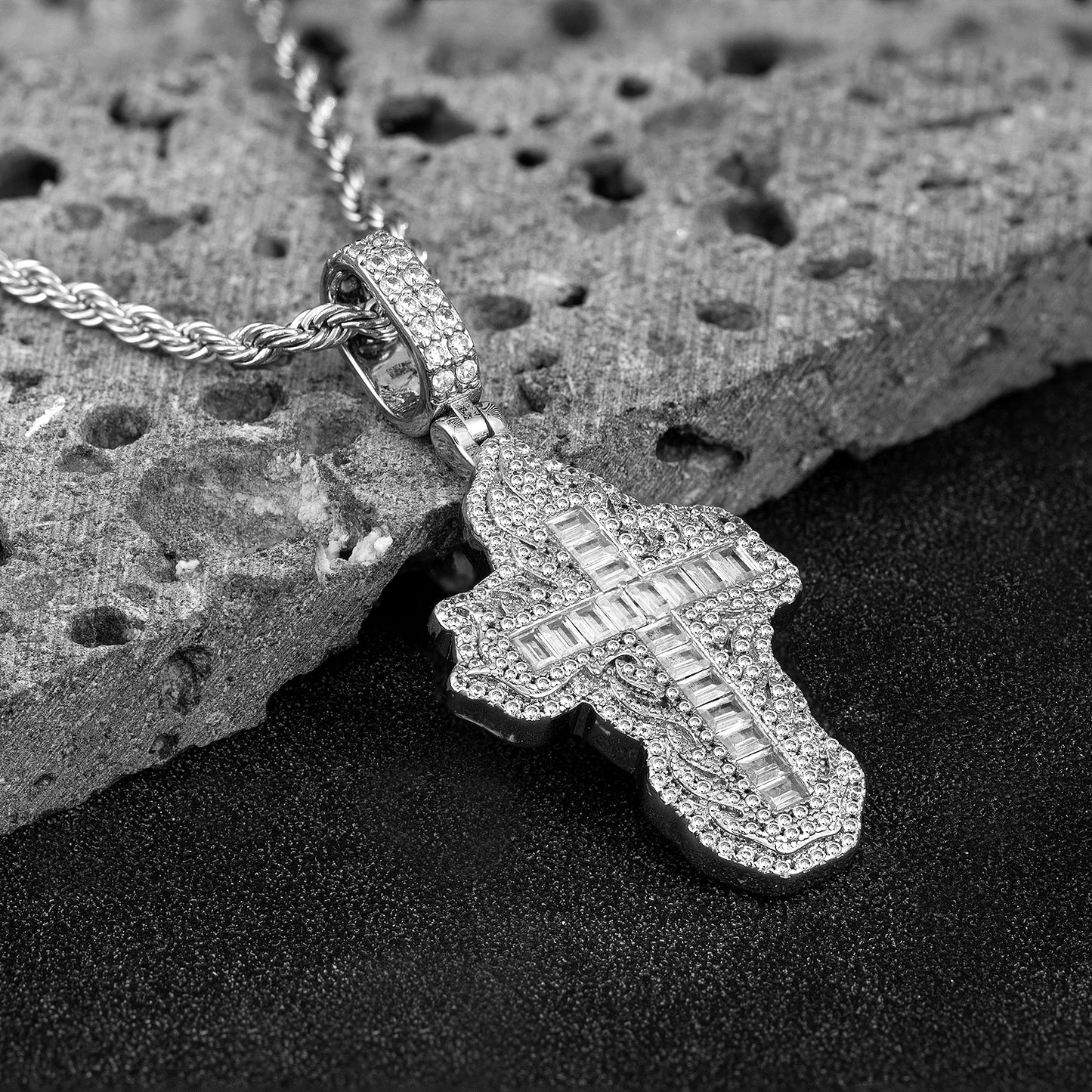Spiritual Heritage – Moissanite Africa Pendant Necklace for Men & Women