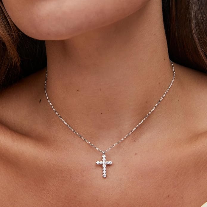 Fthway Cross Crystal Pendant Necklace, Fashion Jewelry for Women